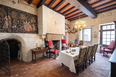 Maison a vendre Gennes Val de Loire 49350 Maine-et-Loire 278 m2 10 pièces 554167 euros