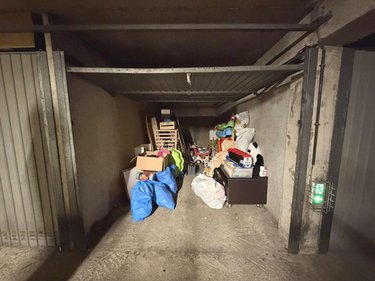 Garage et parking a vendre Rennes 35000 Ille-et-Vilaine 12 m2  19600 euros