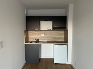 Location appartement La Chapelle-des-Fougeretz 35520 Ille-et-Vilaine 42 m2 2 pièces 556 euros