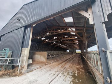 Divers a vendre Ducey-les-Chéris 50220 Manche 1500 m2  225550 euros