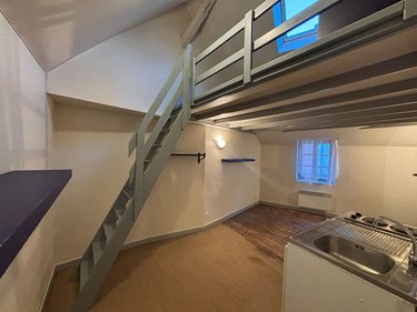 Location appartement Rennes 35000 Ille-et-Vilaine 18 m2 1 pièce 484 euros