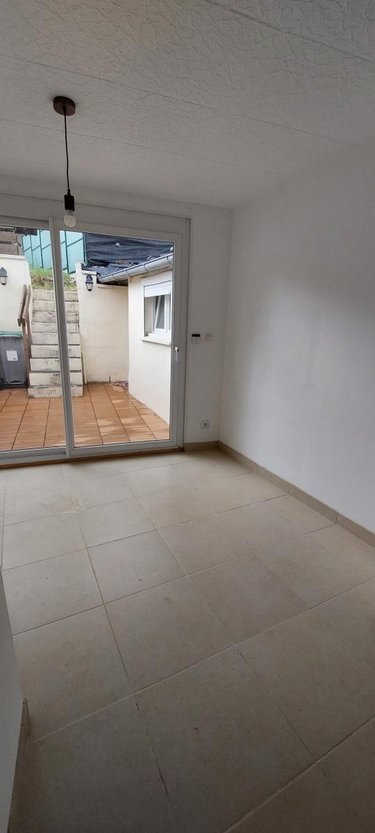 Location maison Le Cateau-Cambrésis 59360 Nord 64 m2  650 euros