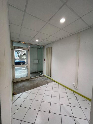 Location divers Montfort-sur-Meu 35160 Ille-et-Vilaine 160 m2  1000 euros