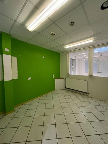 Location divers Montfort-sur-Meu 35160 Ille-et-Vilaine 160 m2  1000 euros