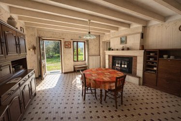 Maison a vendre Montreuil-Bellay 49260 Maine-et-Loire 166 m2 6 pièces 147600 euros