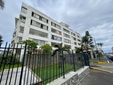 Appartement a vendre Saint-Denis 97400 Réunion 63 m2 3 pièces 228450 euros