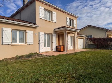 Maison a vendre Figeac 46100 Lot 117 m2 5 pièces 245000 euros