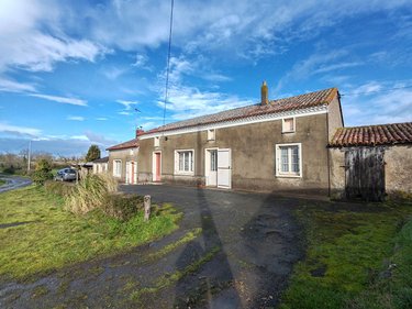 Maison a vendre Cléré-sur-Layon 49560 Maine-et-Loire 213 m2 9 pièces 277600 euros