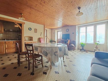 Maison a vendre Cléré-sur-Layon 49560 Maine-et-Loire 213 m2 9 pièces 277600 euros
