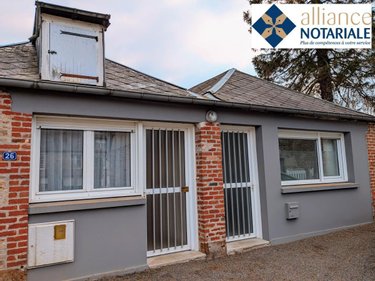 Location fonds et murs commerciaux Vire-Normandie 14500 Calvados 72 m2  832 euros