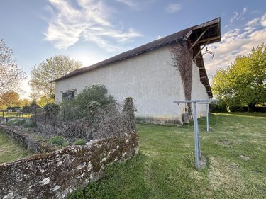 Maison a vendre Groslée Saint Benoit 01300 Ain 200 m2 7 pièces 209000 euros