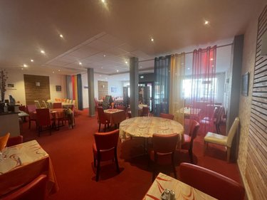 Fonds et murs commerciaux a vendre Loudéac 22600 Côtes-d'Armor 157 m2  74500 euros