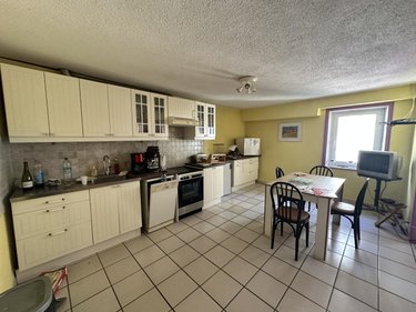 Appartement a vendre Saint-Flour 15100 Cantal 130 m2  84800 euros