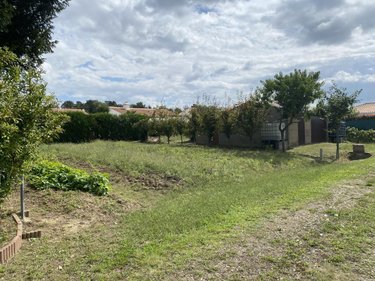 Terrain a batir a vendre Les Achards 85150 Vendée 742 m2  105000 euros