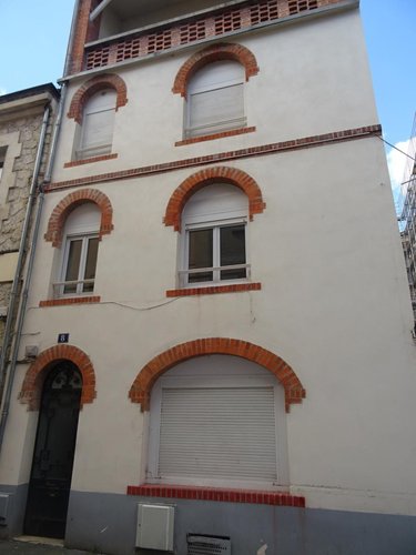 Location appartement Reims 51100 Marne 18 m2 1 pièce 420 euros