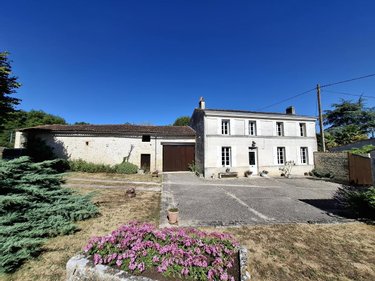 Maison a vendre Nieul-lès-Saintes 17810 Charente-Maritime 223 m2 7 pièces 375000 euros