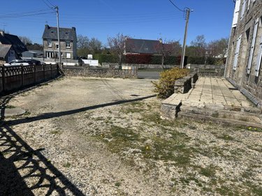 Immeuble a vendre Saint-Agathon 22200 Côtes-d'Armor 194 m2  386080 euros