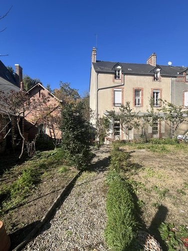Maison a vendre Évron 53600 Mayenne 136 m2 8 pièces 290050 euros