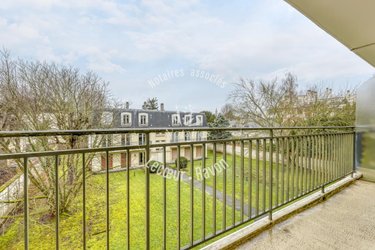 Appartement a vendre Le Chesnay-Rocquencourt 78150 Yvelines 106 m2 5 pièces 565000 euros