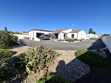 Maison a vendre Corme-Royal 17600 Charente-Maritime 140 m2 6 pièces 460000 euros