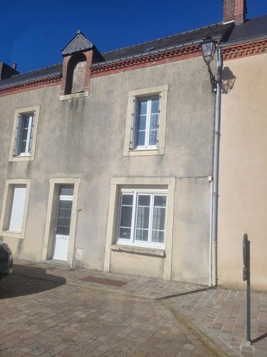 Maison a vendre Sainte-Suzanne-et-Chammes 53270 Mayenne 120 m2  63600 euros