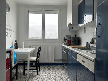 Appartement a vendre Guingamp 22200 Côtes-d'Armor 55 m2  91120 euros