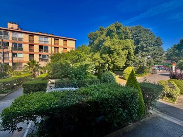 Appartement a vendre Aubagne 13400 Bouches-du-Rhône 55 m2 3 pièces 156000 euros