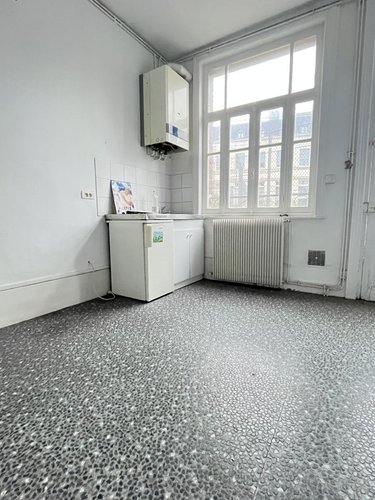 Immeuble a vendre Arras 62000 Pas-de-Calais 200 m2  499200 euros