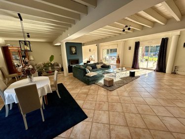 Maison a vendre Nuillé-sur-Vicoin 53970 Mayenne 281 m2 8 pièces 543400 euros
