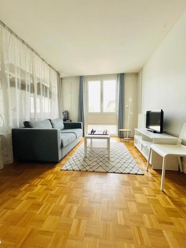 Location appartement Reims 51100 Marne 39 m2 1 pièce 735 euros