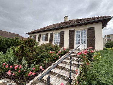Maison a vendre Bourges 18000 Cher 87 m2  171400 euros