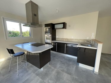 Location maison Le Genest-Saint-Isle 53940 Mayenne 131 m2  965 euros