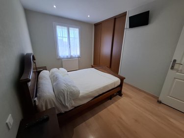 Maison a vendre Saintes 17100 Charente-Maritime 137 m2 6 pièces 314760 euros