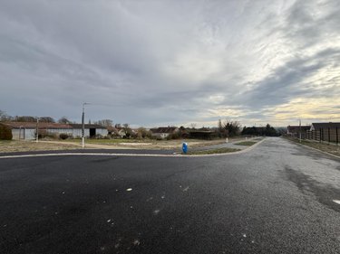 Terrain a batir a vendre Lavannes 51110 Marne 500 m2  94500 euros