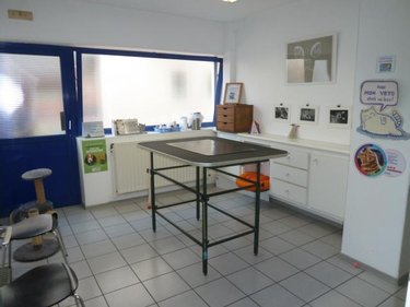 Location fonds et murs commerciaux Cambrai 59400 Nord 187 m2  1850 euros