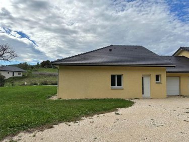 Location maison Massignieu-de-Rives 01300 Ain 98 m2 5 pièces 1115 euros