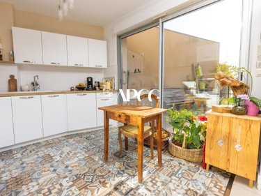 Viager appartement Vaison-la-Romaine 84110 Vaucluse 78 m2 3 pièces 230000 euros