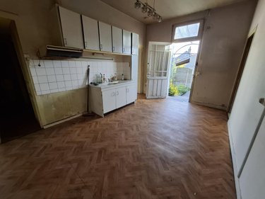 Maison a vendre Saintes 17100 Charente-Maritime 63 m2 3 pièces 115412 euros