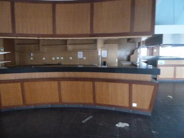 Fonds et murs commerciaux a vendre Proville 59267 Nord 863 m2  408700 euros
