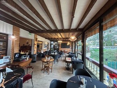 Fonds et murs commerciaux a vendre Mur-sur-Allier 63115 Puy-de-Dôme 480 m2  650000 euros
