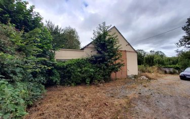 Garage et parking a vendre Fleury-sur-Orne 14123 Calvados 100 m2  127800 euros