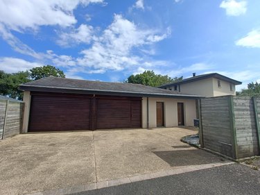 Maison a vendre Loudéac 22600 Côtes-d'Armor 256 m2  572110 euros