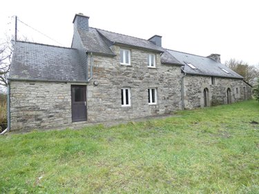 Maison a vendre Berrien 29690 Finistère 149 m2  271700 euros