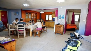 Fonds et murs commerciaux a vendre Lajo 48120 Lozère 342 m2  850000 euros
