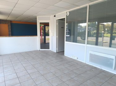 Fonds et murs commerciaux a vendre Bully-les-Mines 62160 Pas-de-Calais 318 m2  378000 euros