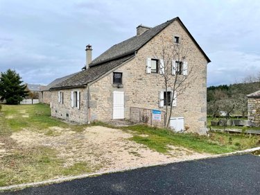 Location appartement Rimeize 48200 Lozère 33 m2  420 euros