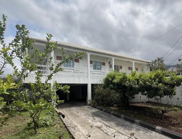Maison a vendre Saint-Louis 97450 Réunion 110 m2 3 pièces 330800 euros