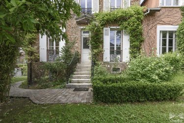 Maison a vendre Sèvres 92310 Hauts-de-Seine 300 m2 12 pièces 2095000 euros