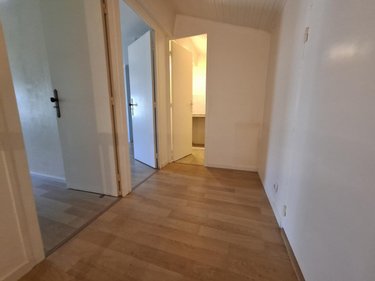 Immeuble a vendre Saintes 17100 Charente-Maritime 174 m2  262300 euros