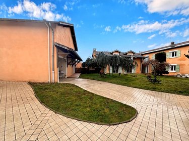 Maison a vendre Toussieux 01600 Ain 331 m2 9 pièces 715000 euros